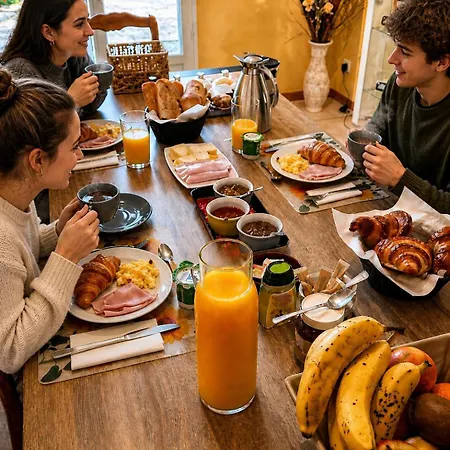 Oasis Des Corbieres Bed & Breakfast Boutenac